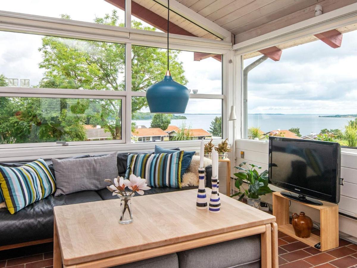 6 Person Holiday Home In Aabenraa Exterior photo