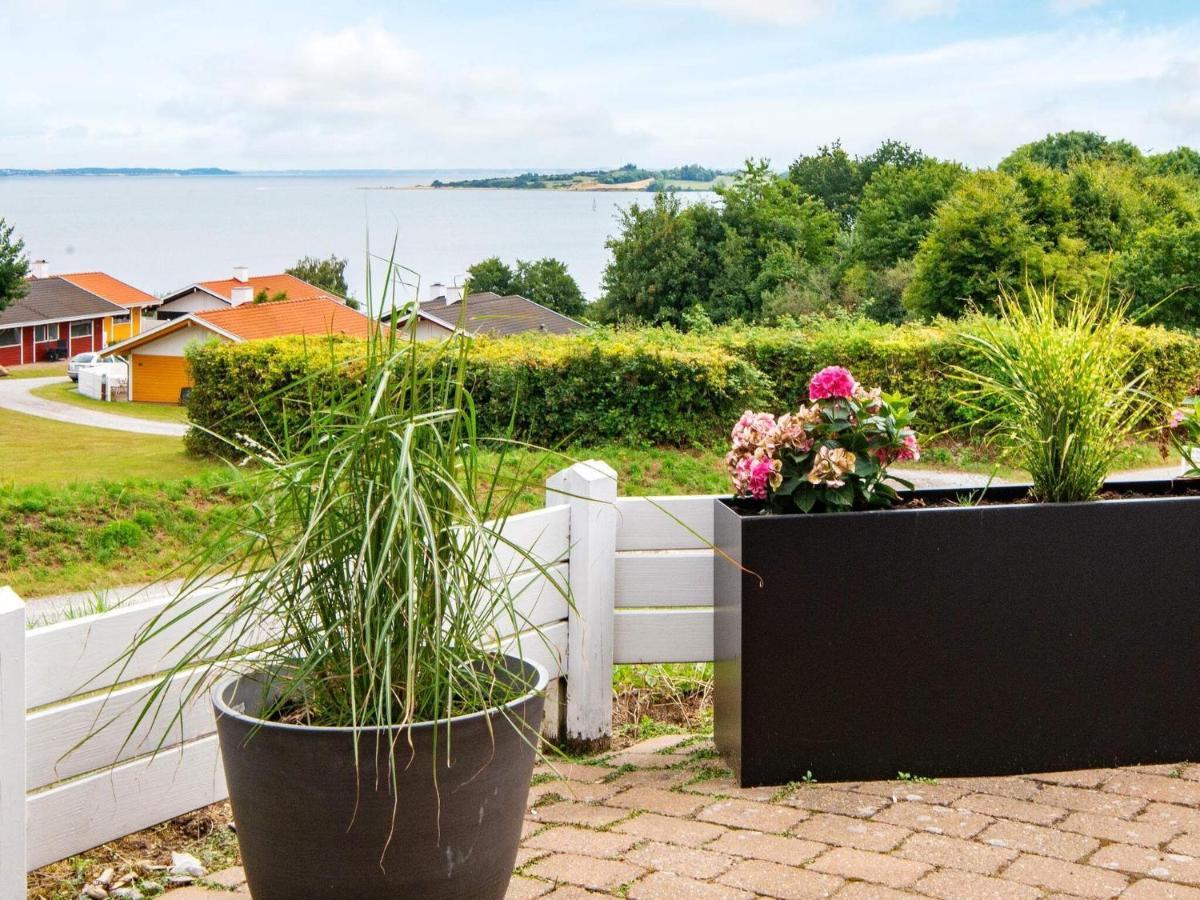 6 Person Holiday Home In Aabenraa Exterior photo